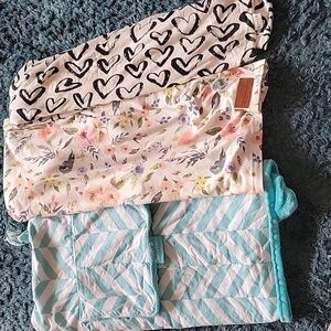 Lot of 3 infant seat covers